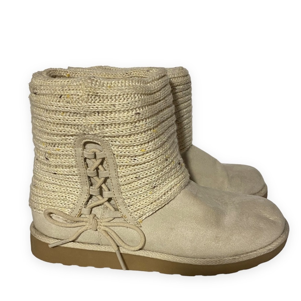 Kohl’s Women’s Shoes Boots‎ Size 7.5M Slip On Has Stains